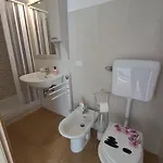 B E B House Relax Bed & Breakfast 3*