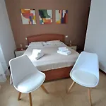 B E B House Relax Bed & Breakfast 3*