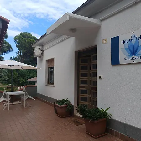 B E B House Relax 3* Silvi Paese