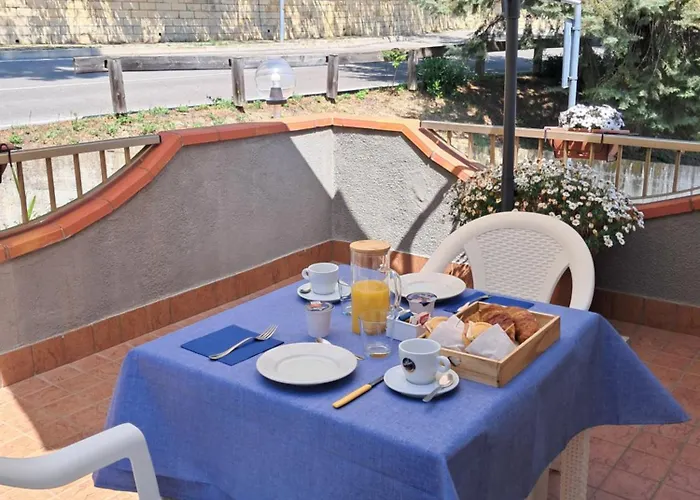 B E B House Relax Bed & Breakfast 3*